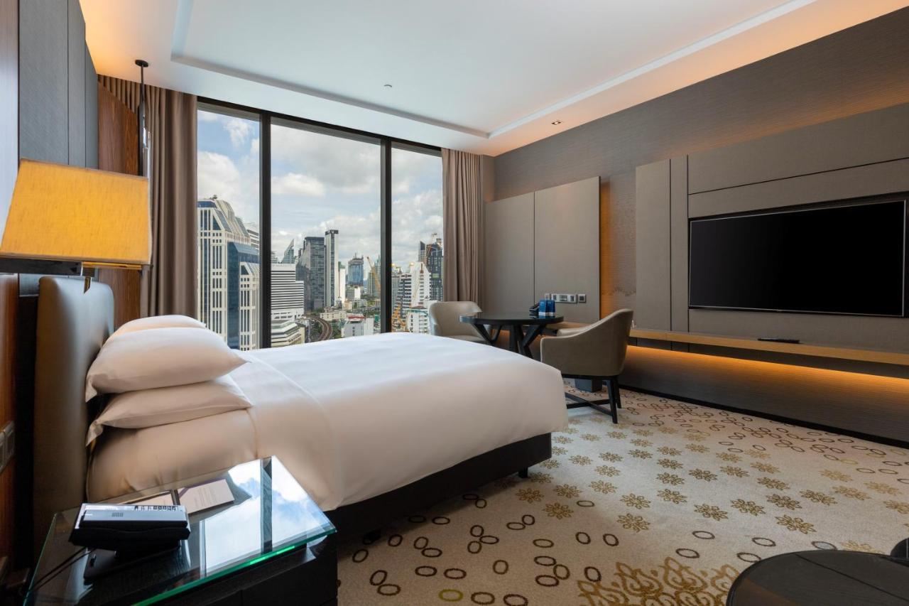 Hyatt Regency Bangkok Sukhumvit Otel Dış mekan fotoğraf