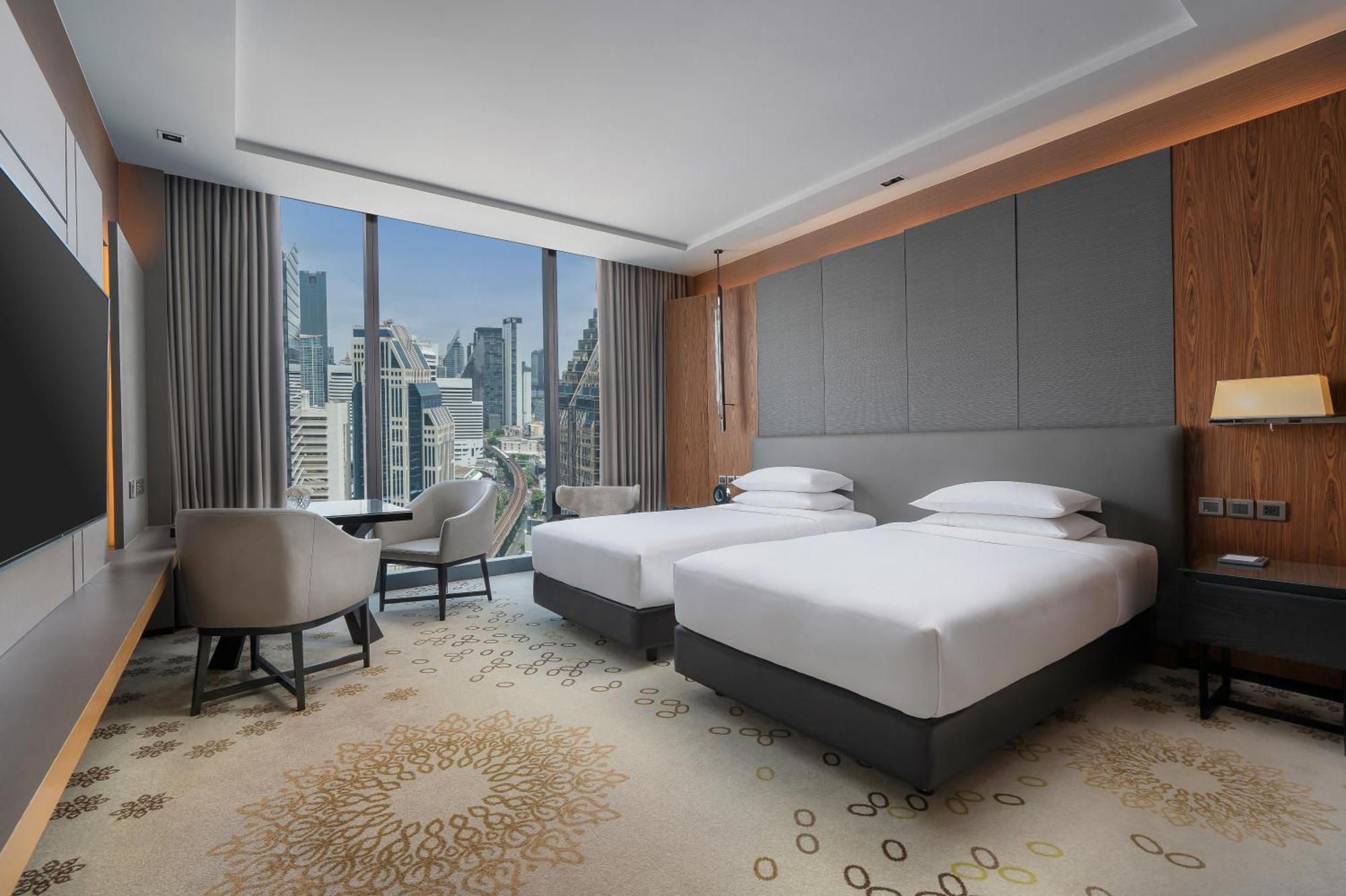 Hyatt Regency Bangkok Sukhumvit Otel Dış mekan fotoğraf