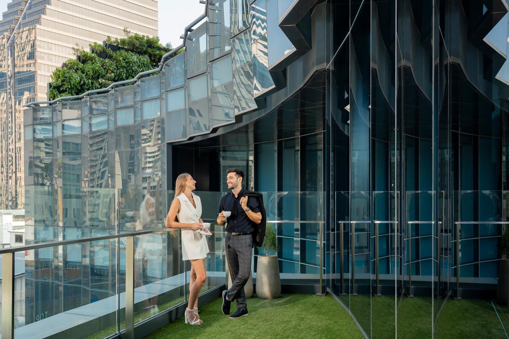 Hyatt Regency Bangkok Sukhumvit Otel Dış mekan fotoğraf